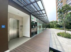 The Glades (D16), Retail #570465961